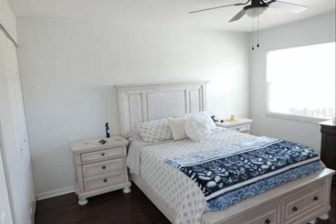 Casa en venta en Clearwater, Florida, 4 dormitorios, 152.82 m2 № 2206801 - foto 22