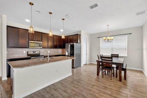 Casa en venta en Sanford, Florida, 5 dormitorios, 210.89 m2 № 2277020 - foto 8