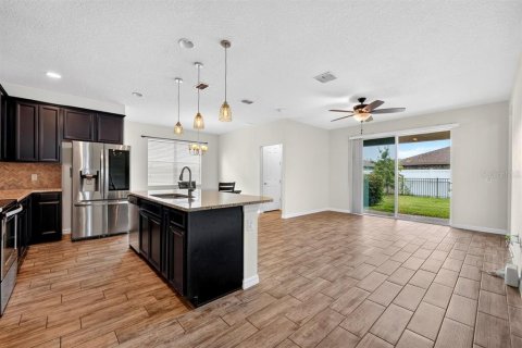 Casa en venta en Sanford, Florida, 5 dormitorios, 210.89 m2 № 2277020 - foto 6