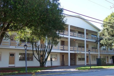 Condo à Largo, Floride, 1 chambre № 2205606
