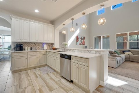 Купить виллу или дом в Клермон, Флорида 5 комнат, 333.8м2, № 2149912 - фото 18
