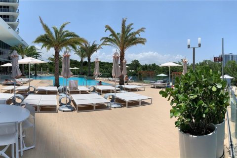 Condominio en venta en North Miami, Florida, 2 dormitorios, 102.84 m2 № 1710682 - foto 28