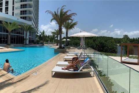 Condominio en venta en North Miami, Florida, 2 dormitorios, 102.84 m2 № 1710682 - foto 29