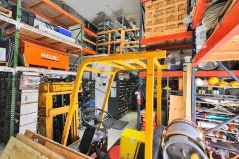 Immobilier commercial à vendre à Miami Springs, Floride № 1956627 - photo 22