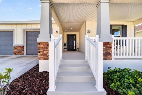 House in Ocala, Florida 5 bedrooms, 319.96 sq.m. № 2302331 - photo 8
