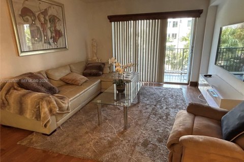 Condo à Sunny Isles Beach, Floride, 2 chambres  № 2170347