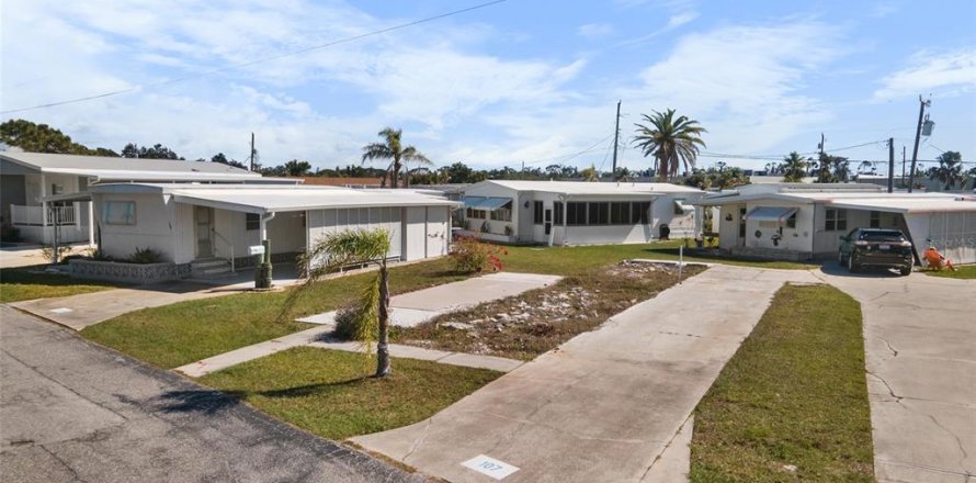 Land in Englewood, Florida № 2163864
