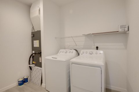 Apartment in West Palm Beach, Florida 2 bedrooms, 105.91 sq.m. № 2309114 - photo 9