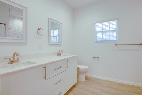 Apartment in West Palm Beach, Florida 2 bedrooms, 105.91 sq.m. № 2309114 - photo 5