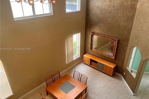 Casa en alquiler en Doral, Florida, 4 dormitorios, 246.01 m2 № 2055291 - foto 7