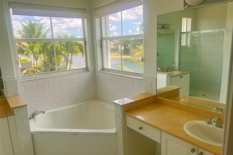 Casa en alquiler en Doral, Florida, 4 dormitorios, 246.01 m2 № 2055291 - foto 17