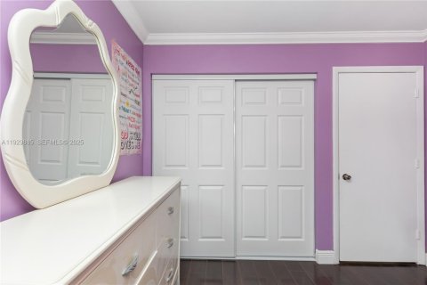 House in Coconut Creek, Florida 3 bedrooms, 190.91 sq.m. № 1988844 - photo 30