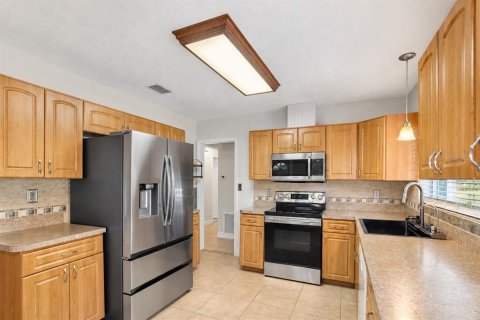 Villa ou maison à vendre à Dunedin, Floride: 3 chambres, 108.7 m2 № 2423849 - photo 7