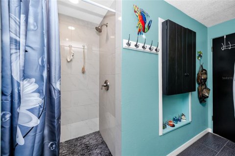 Villa ou maison à vendre à Tampa, Floride: 3 chambres, 171.03 m2 № 2358463 - photo 16