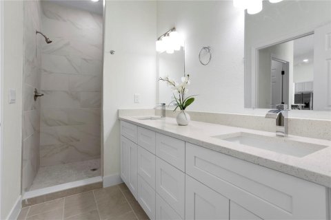 House in Orlando, Florida 3 bedrooms, 139.45 sq.m. № 1816189 - photo 17