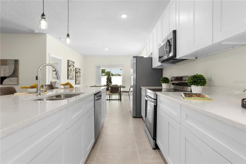House in Orlando, Florida 3 bedrooms, 139.45 sq.m. № 1816189 - photo 9