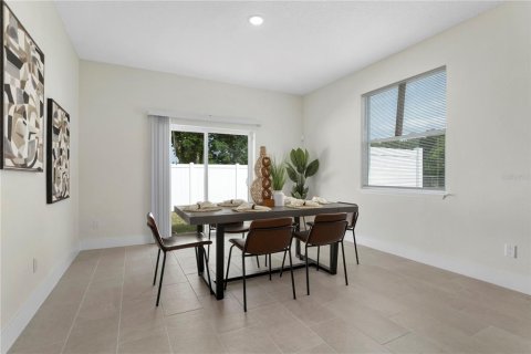 House in Orlando, Florida 3 bedrooms, 139.45 sq.m. № 1816189 - photo 12