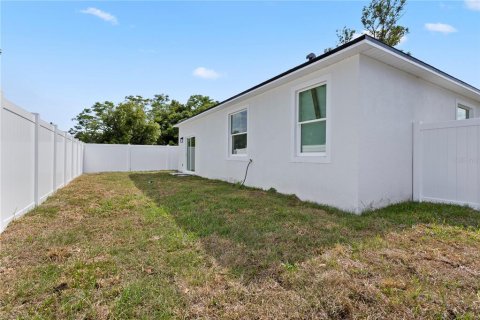 House in Orlando, Florida 3 bedrooms, 139.45 sq.m. № 1816189 - photo 28