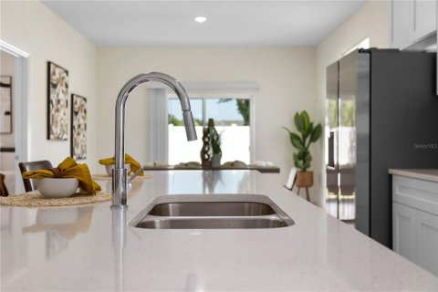 House in Orlando, Florida 3 bedrooms, 139.45 sq.m. № 1816189 - photo 10