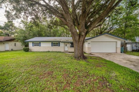 House in Ocala, Florida 3 bedrooms, 132.29 sq.m. № 1827102 - photo 3