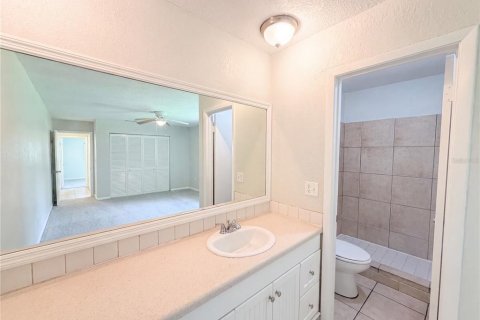 House in Sebring, Florida 3 bedrooms, 168.9 sq.m. № 2258387 - photo 18