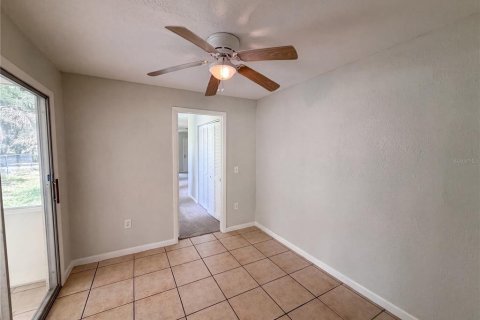 House in Sebring, Florida 3 bedrooms, 168.9 sq.m. № 2258387 - photo 10