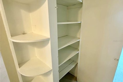 Villa ou maison à vendre à DeLand, Floride: 4 chambres, 157.75 m2 № 1719691 - photo 15