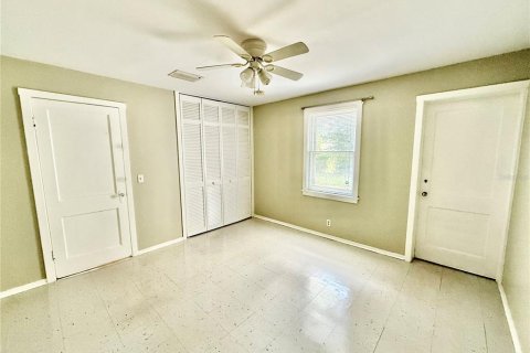 Villa ou maison à vendre à DeLand, Floride: 4 chambres, 157.75 m2 № 1719691 - photo 21