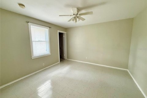 Villa ou maison à vendre à DeLand, Floride: 4 chambres, 157.75 m2 № 1719691 - photo 20