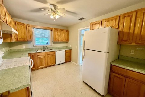 Villa ou maison à vendre à DeLand, Floride: 4 chambres, 157.75 m2 № 1719691 - photo 29