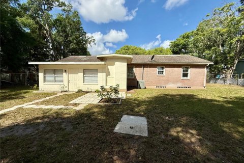 Villa ou maison à vendre à DeLand, Floride: 4 chambres, 157.75 m2 № 1719691 - photo 6