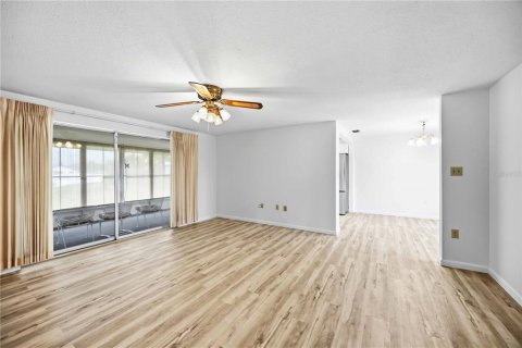 Villa ou maison à vendre à Port Charlotte, Floride: 2 chambres, 124.3 m2 № 2219638 - photo 4