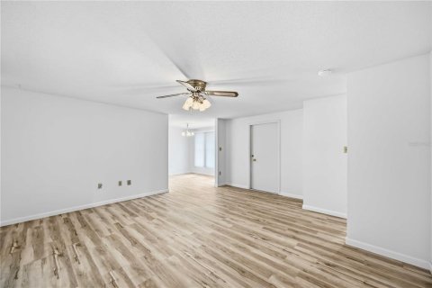 Villa ou maison à vendre à Port Charlotte, Floride: 2 chambres, 124.3 m2 № 2219638 - photo 7