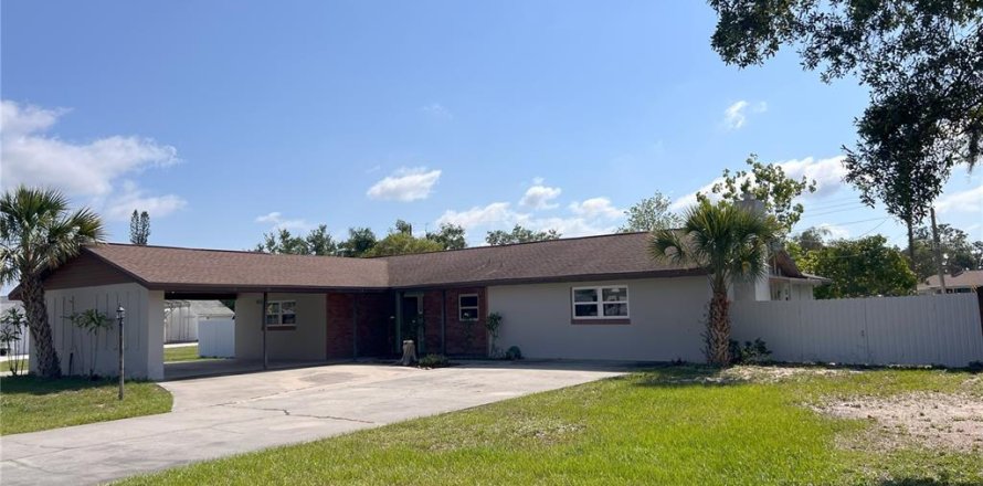 Casa en Sebring, Florida 3 dormitorios, 182.27 m2 № 1755394