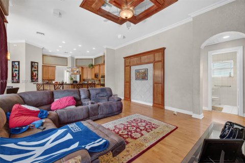 House in Davie, Florida 5 bedrooms, 368.26 sq.m. № 2033804 - photo 27