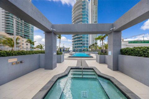 Copropriété à vendre à Miami, Floride: 1 chambre, 76.92 m2 № 1934226 - photo 29