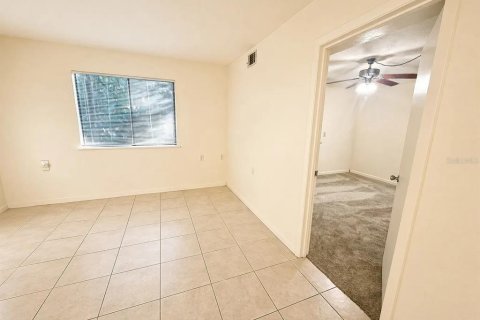 Copropriété à louer à Gainesville, Floride: 2 chambres, 81.2 m2 № 2386796 - photo 11