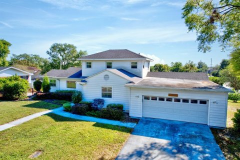 Villa ou maison à vendre à Lakeland, Floride: 3 chambres, 222.59 m2 № 1745458 - photo 3