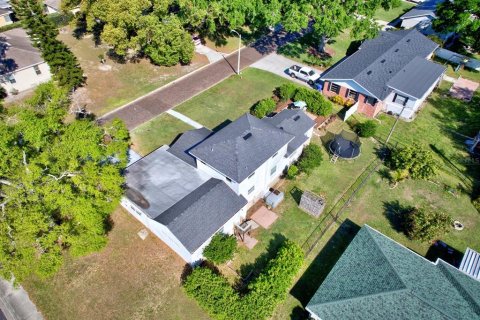 Villa ou maison à vendre à Lakeland, Floride: 3 chambres, 222.59 m2 № 1745458 - photo 7