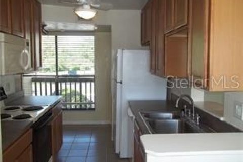 Condominio en alquiler en Orlando, Florida, 3 dormitorios, 122.54 m2 № 1650755 - foto 5