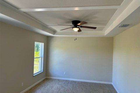 House in Port Charlotte, Florida 3 bedrooms, 160.07 sq.m. № 1445022 - photo 7