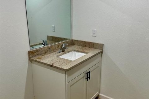 House in Port Charlotte, Florida 3 bedrooms, 160.07 sq.m. № 1445022 - photo 12