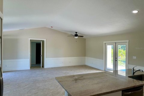 House in Port Charlotte, Florida 3 bedrooms, 160.07 sq.m. № 1445022 - photo 5