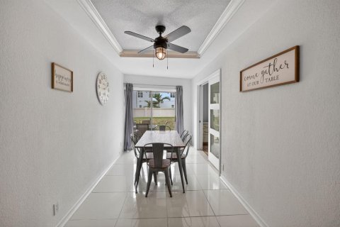 Copropriété à vendre à Pompano Beach, Floride: 2 chambres, 100.33 m2 № 2182346 - photo 23