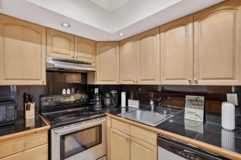 Copropriété à vendre à Pompano Beach, Floride: 2 chambres, 100.33 m2 № 2182346 - photo 29