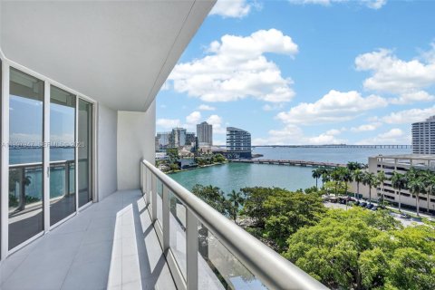Condominio en venta en Miami, Florida, 1 dormitorio, 91.42 m2 № 2063326 - foto 10