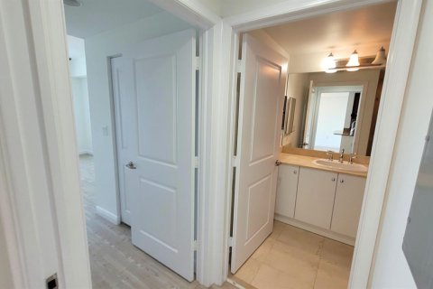 Condo in Boynton Beach, Florida, 1 bedroom  № 2392141 - photo 16