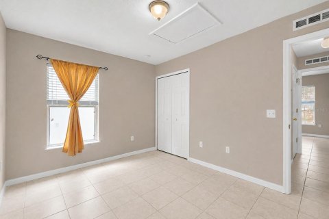 Casa en alquiler en Davenport, Florida, 4 dormitorios, 174.1 m2 № 2227244 - foto 13