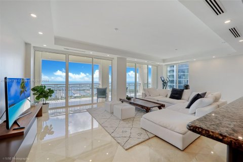 Condo in Miami, Florida, 3 bedrooms  № 1868042 - photo 10