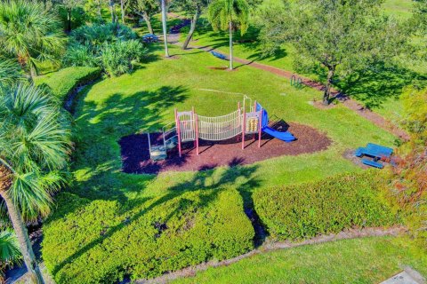 Condominio en venta en Boynton Beach, Florida, 3 dormitorios, 103.59 m2 № 1187273 - foto 1